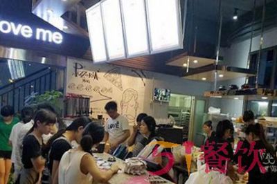 从“你爱我吗”到品牌忠诚度 论猪扒包加盟品牌的情感化运营管理